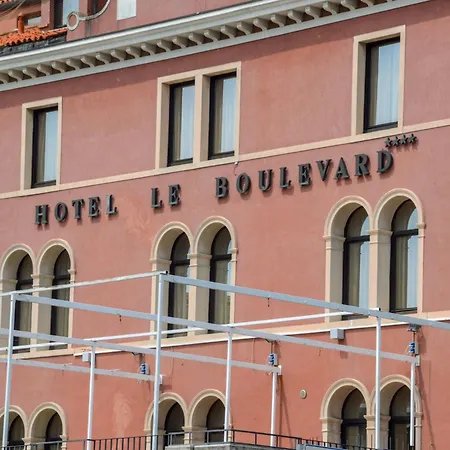 Hotel Le Boulevard