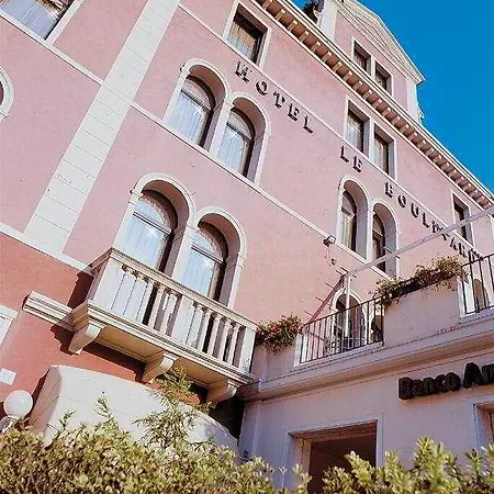 Le Boulevard Szálloda