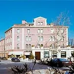 Hotel Le Boulevard 4*
