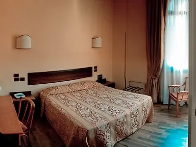 Отель Le Boulevard 4*