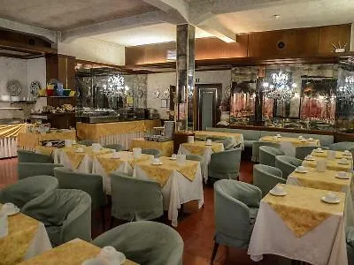 Szálloda Le Boulevard Lido di Venezia